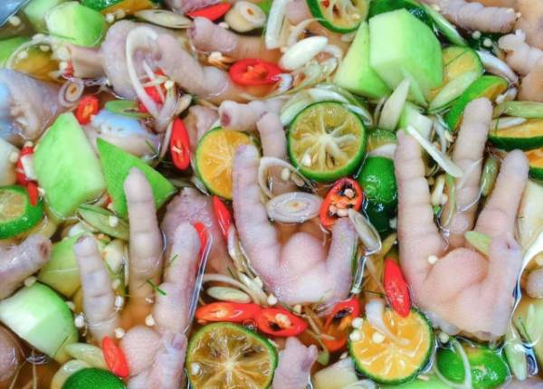 Chân Gà Có Xương (khay) — Khay 1kg - ảnh 1