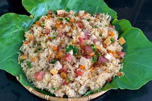 Chả Lụa Truyền Thống HM — 2 đòn - ảnh 4