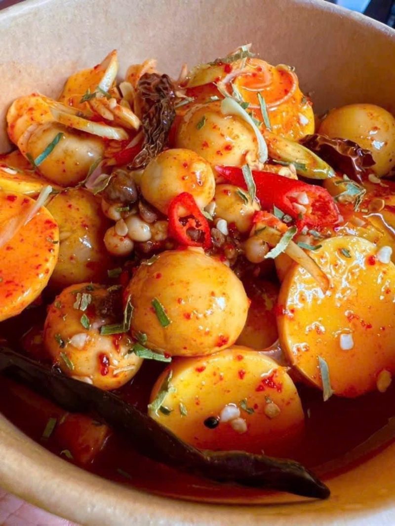 Trứng gà non bịch — 1 bịch - ảnh 4