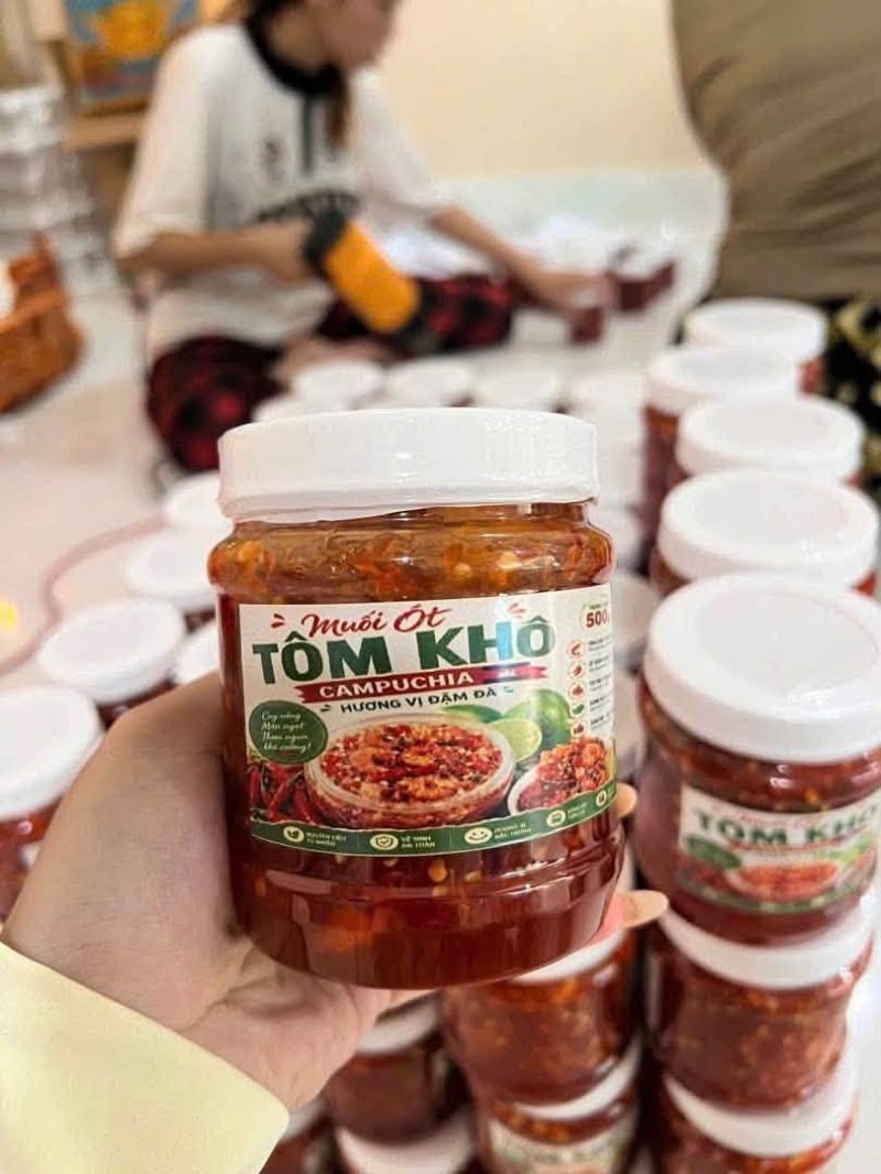 Muối ớt tôm khô Campuchia — 1 Hũ - ảnh 3